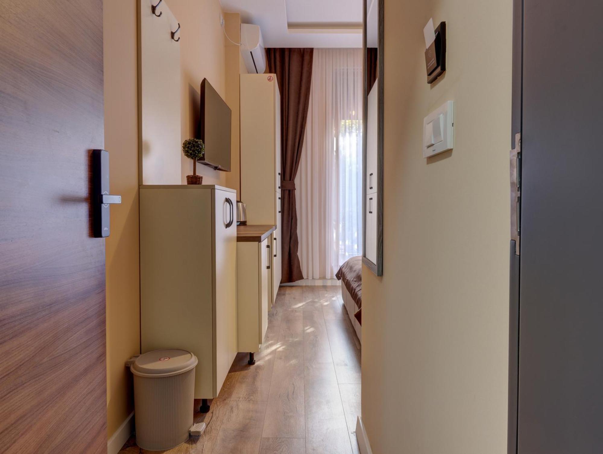Midtown Prishtina Stays - Central Location Pristina Eksteriør bilde