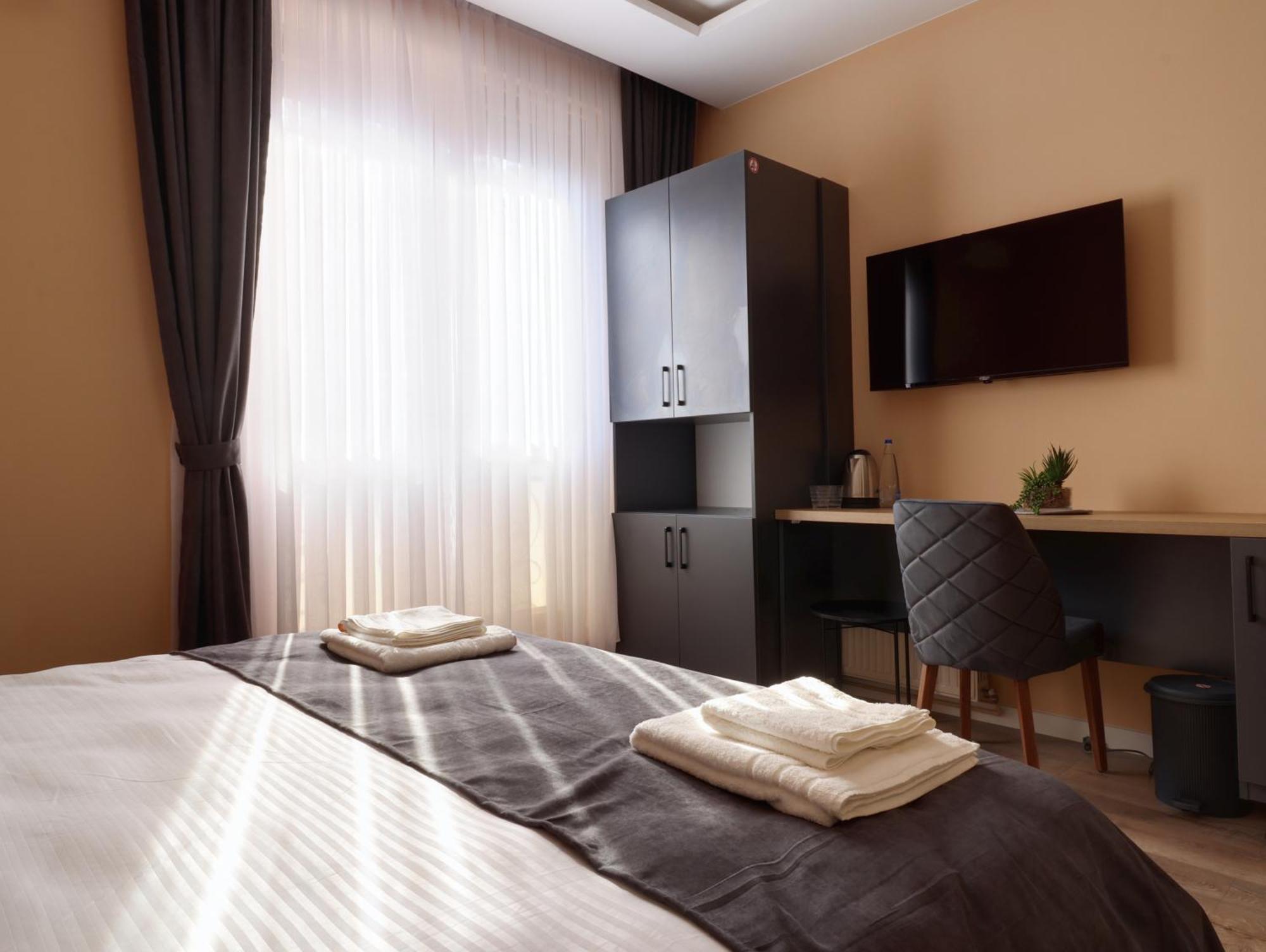Midtown Prishtina Stays - Central Location Pristina Eksteriør bilde
