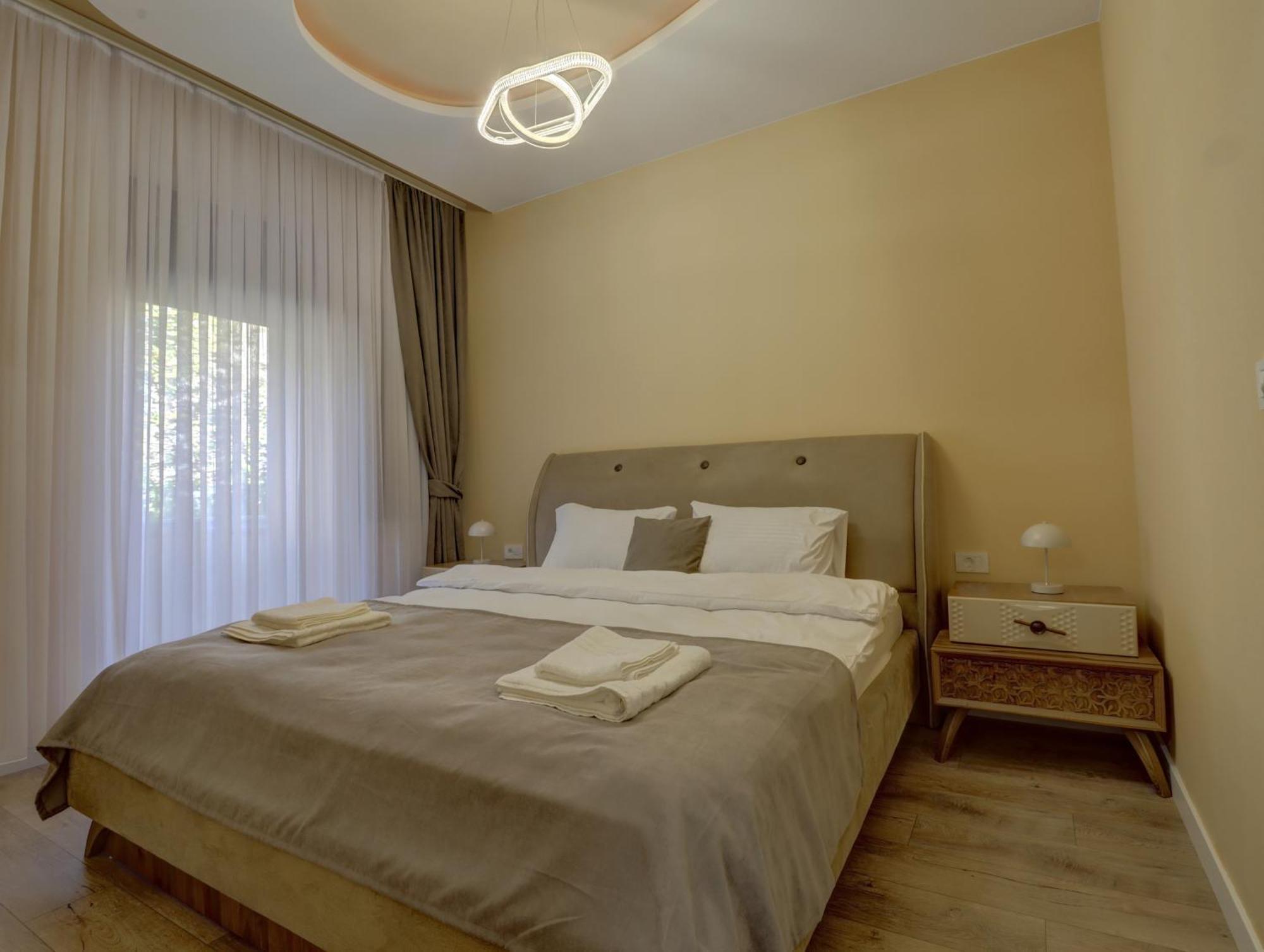Midtown Prishtina Stays - Central Location Pristina Eksteriør bilde