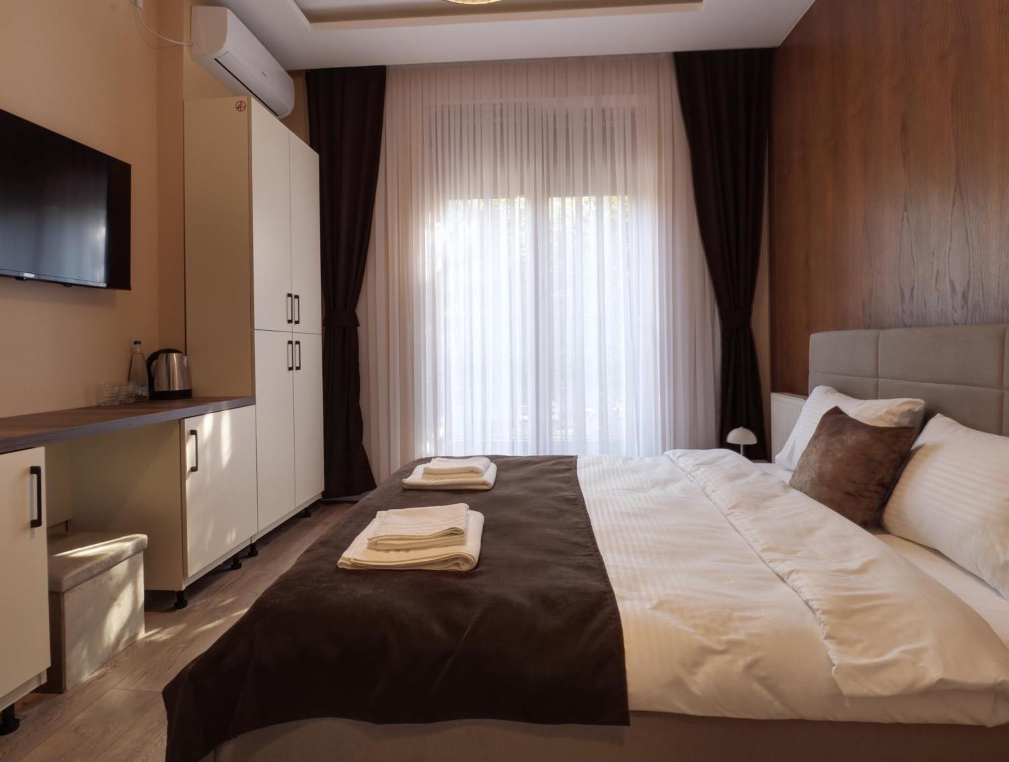 Midtown Prishtina Stays - Central Location Pristina Eksteriør bilde